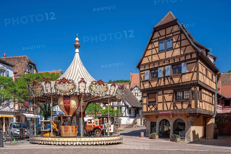 Half-timbered ensemble on Place de l Etoile