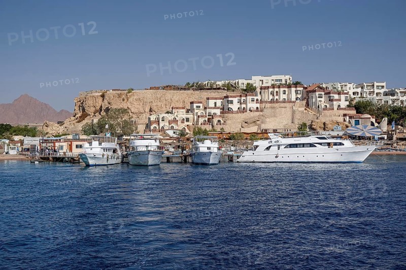 Diving boats