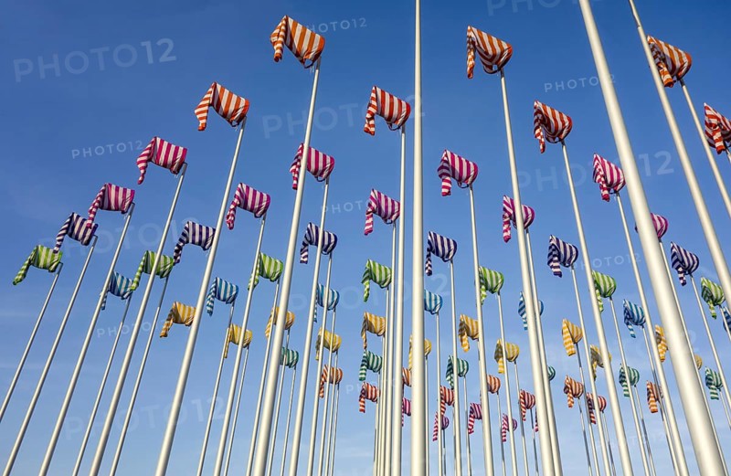 Artwork Le vent souffle ou il veut by artist Daniel Buren