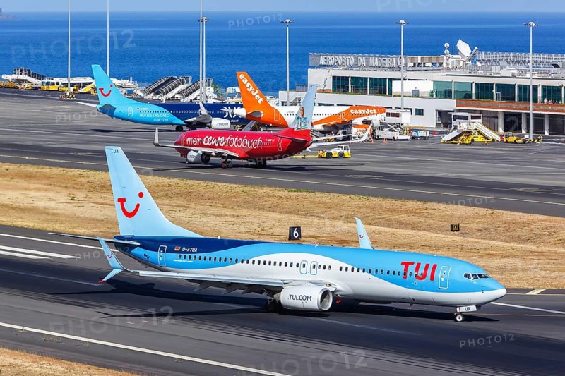 A TUI Boeing 737-800 aircraft with the registration D-ATUA at Funchal Airport