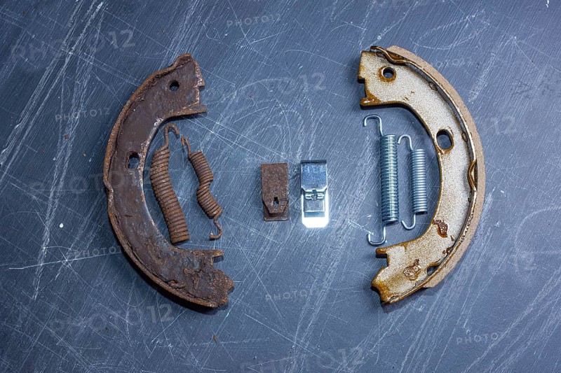 Hand parking brake pad replacement concept