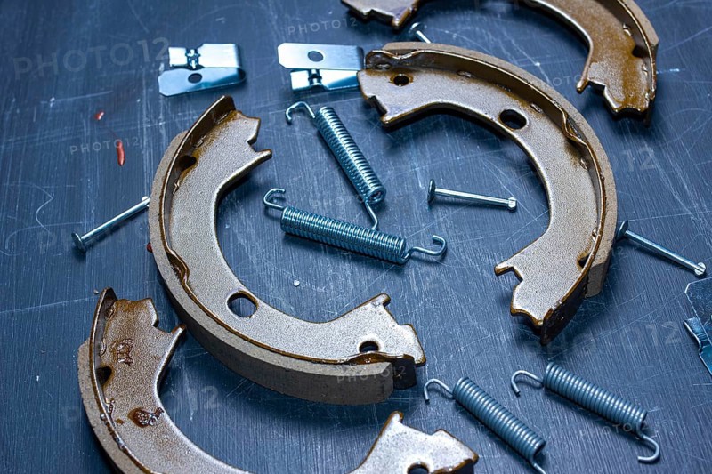 Hand parking brake pad replacement concept
