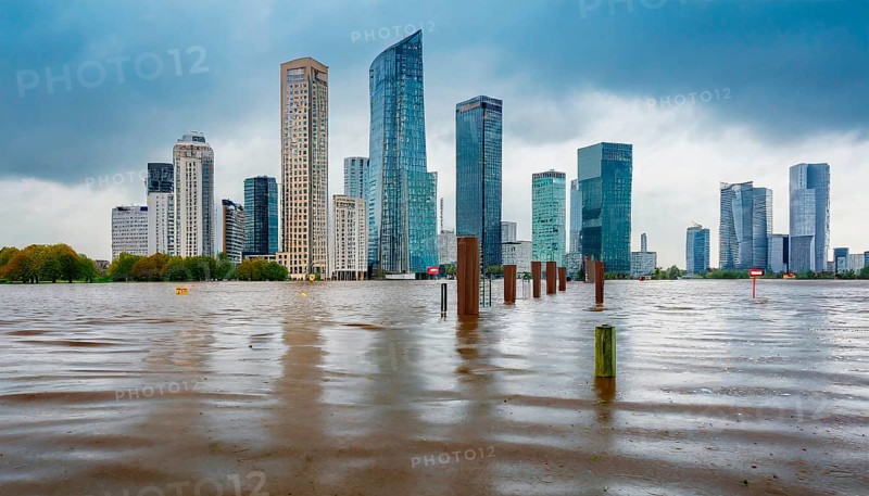 Symbolic image. Climate change
