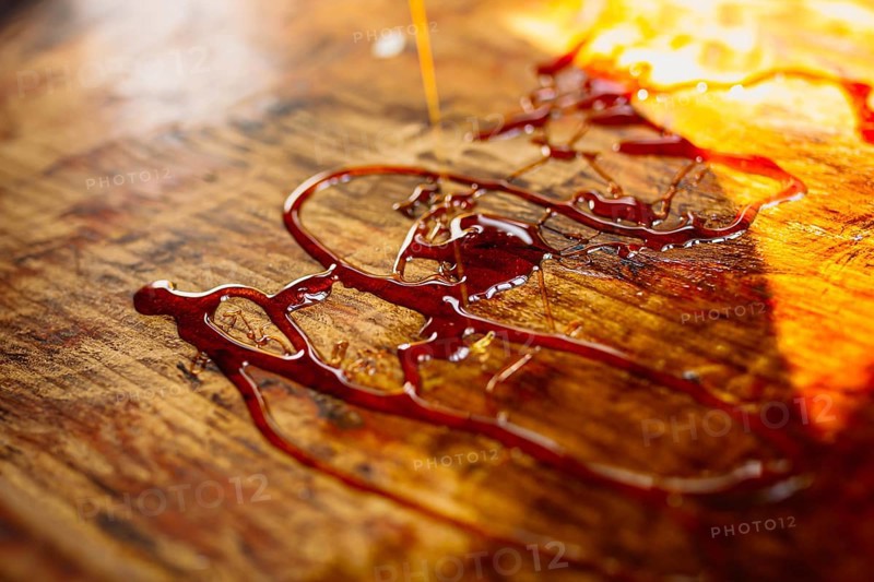 Wood treatment with epoxy varnish