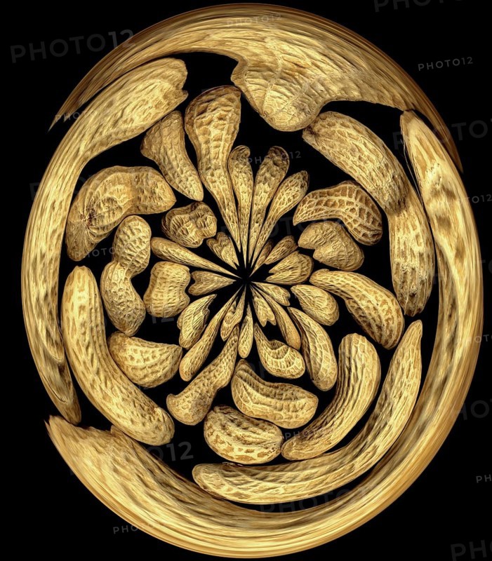Peanuts round distortion effect on black background