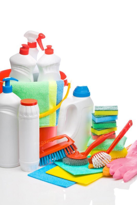 Composition of cleaning agents for copy rooms