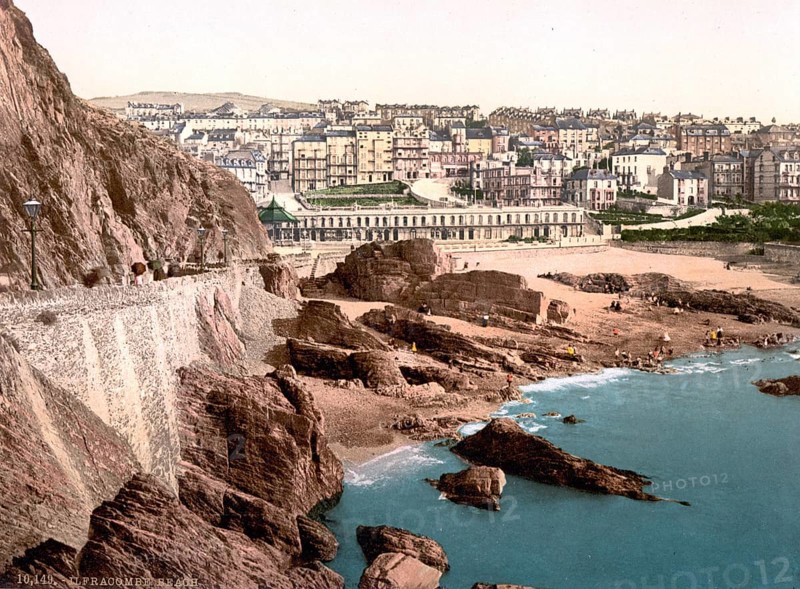 Town and beach from the Capstone