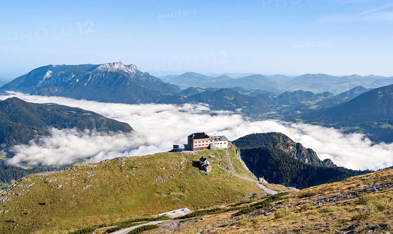 Mountain hut Watzmannhaus