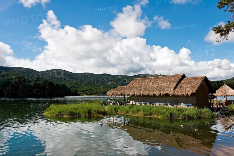 Huts at Lake Paradise