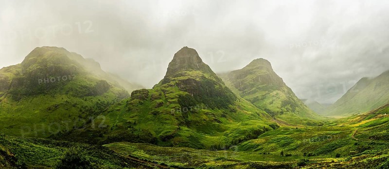 Panorama of Three Sisters Of Glencoe