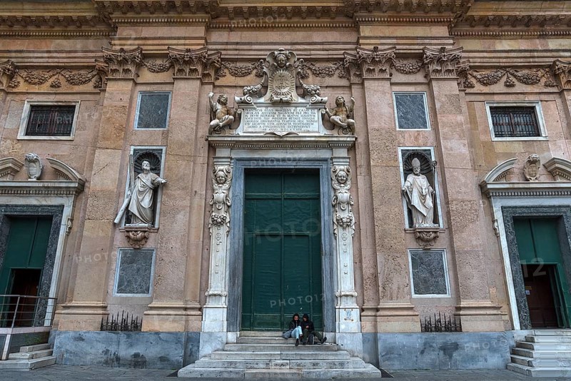 Main portal of the Gesu Church
