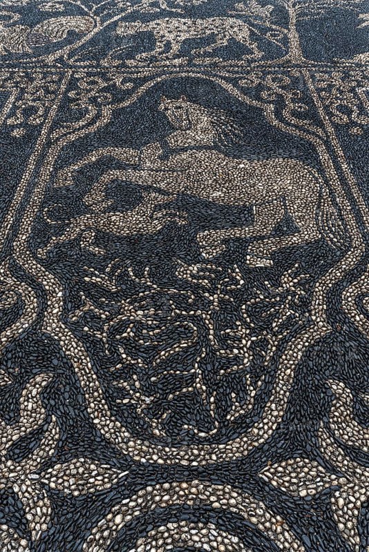 Stone mosaic of white and black sea pebbles from 1737
