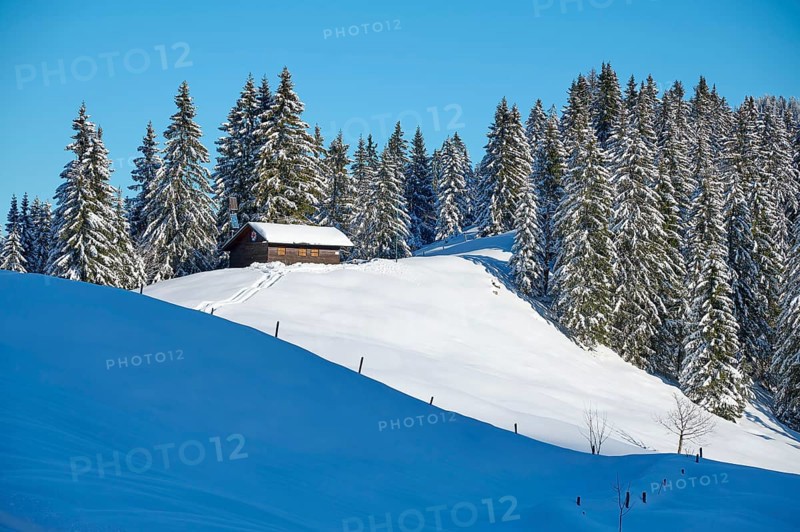 Hausham mountain rescue hut in winter