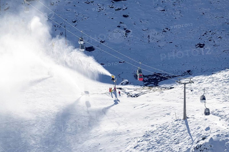 Snow cannons