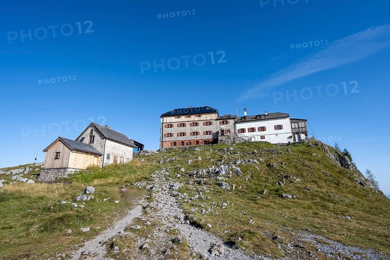 Watzmannhaus mountain hut