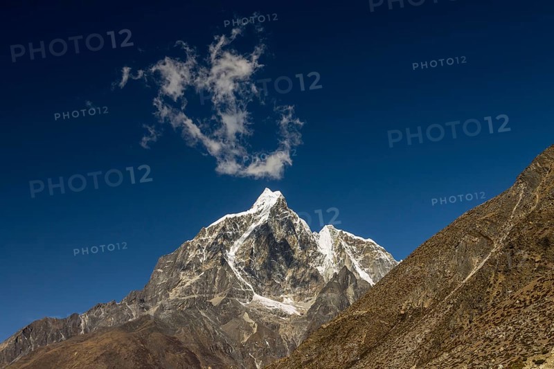 Taboche Peak