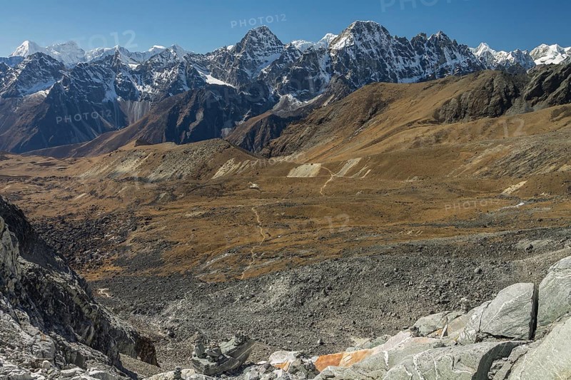 View towards the West from Cho La
