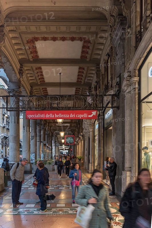 Arcade with floor mosaic on Via XX Settembre