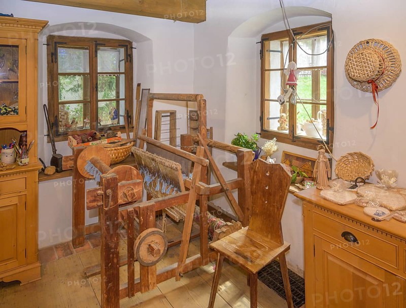 Loom in the old smithy