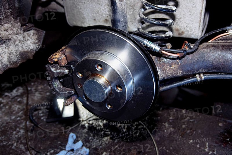 Installing a new brake disc on a car hub