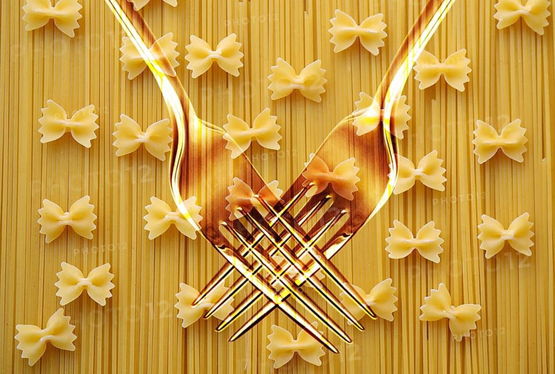 Crossing forks with spaghetti and farfalle