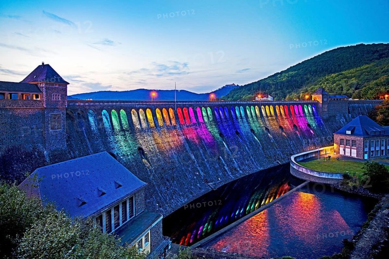 The Edersee dam wall illuminated by LED spotlights holds the German record as the longest permanently illuminated object