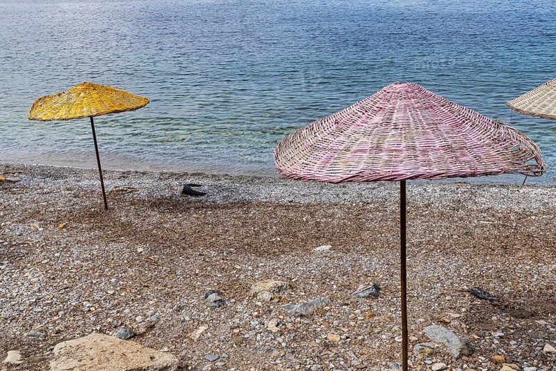 Woven parasol