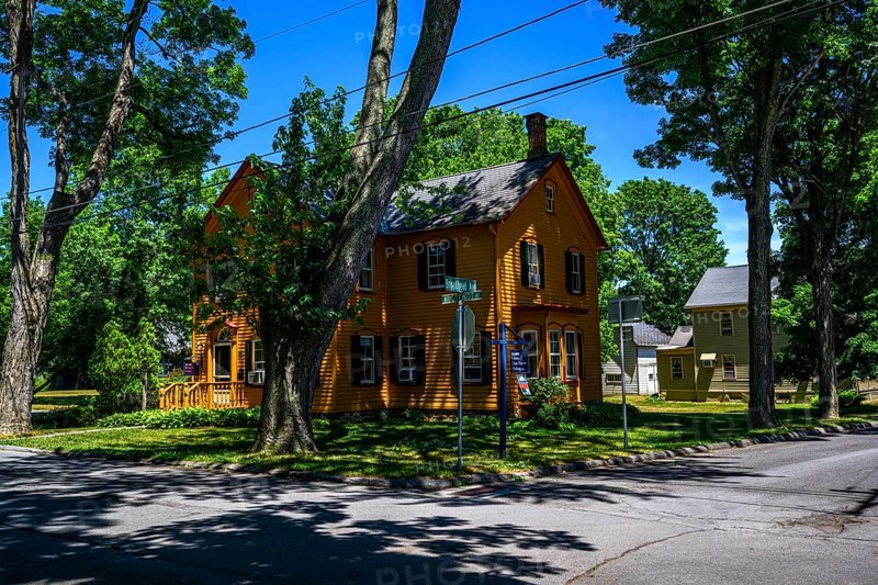 Historic Huguenot Street