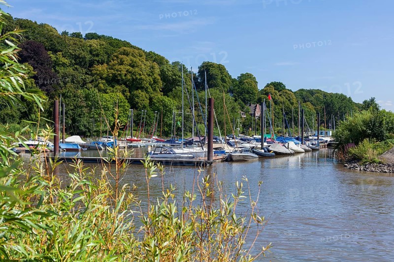 Dinghy harbour or Muehlenberg marina on the Elbe