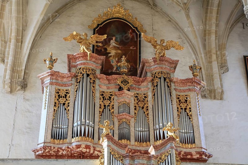 Baroque organ on the gallery