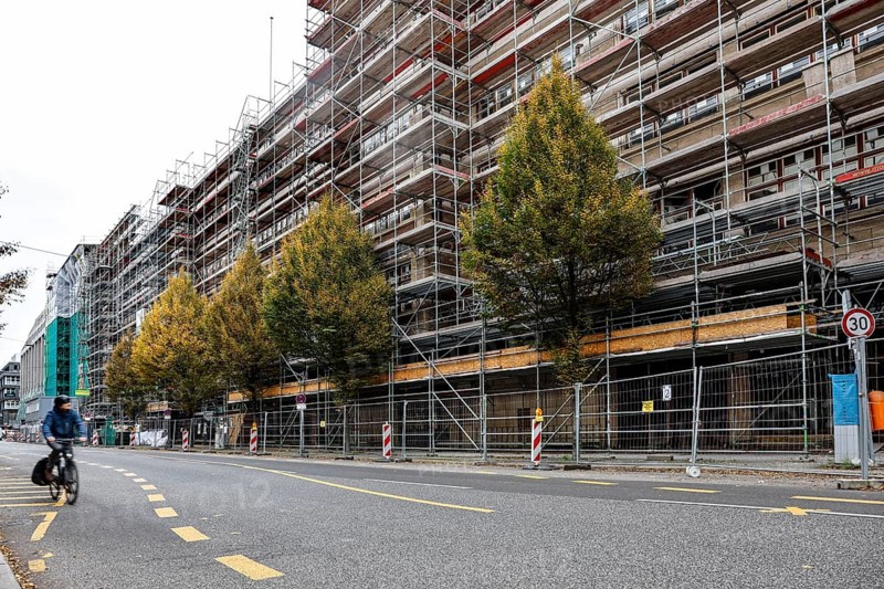 Signa construction project in Nuernberger Strasse Here