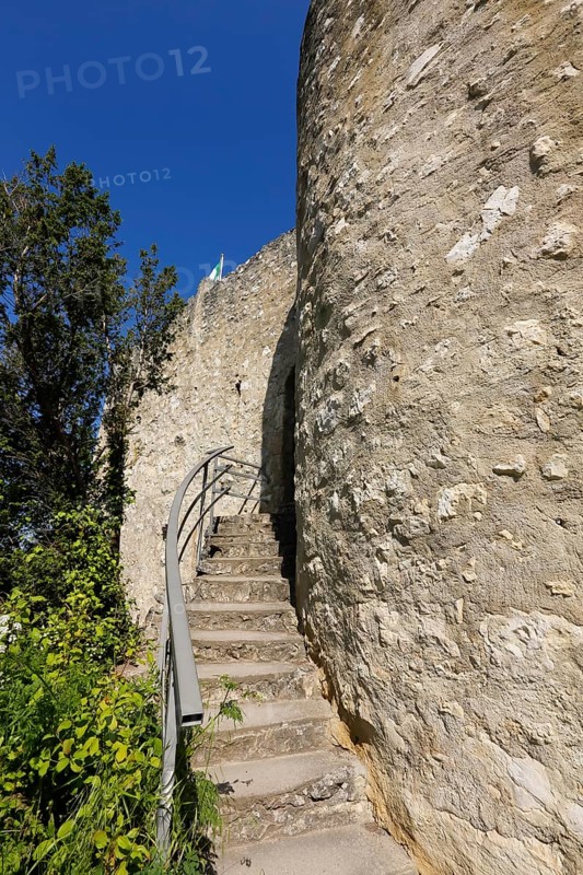 Castle Derneck