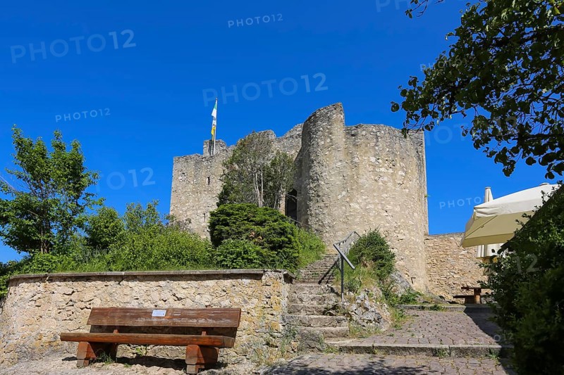 Derneck Castle