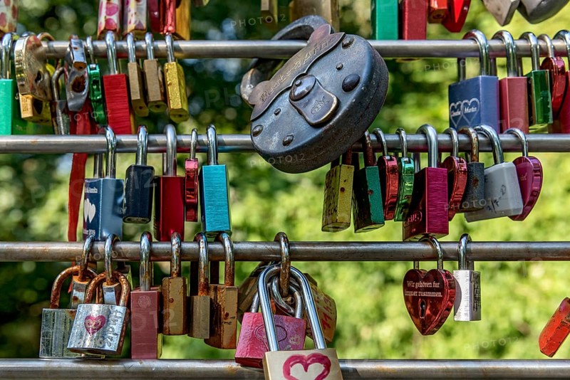 Love locks on the monument to rock singer Elvis Presley