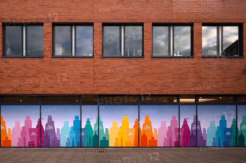 Shop window decoration