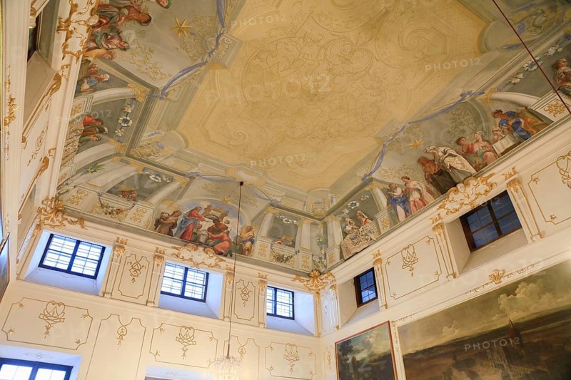 Ceiling fresco of the Altmanni Hall