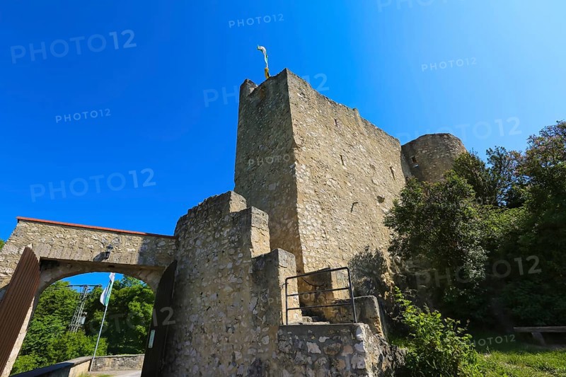 Castle Derneck