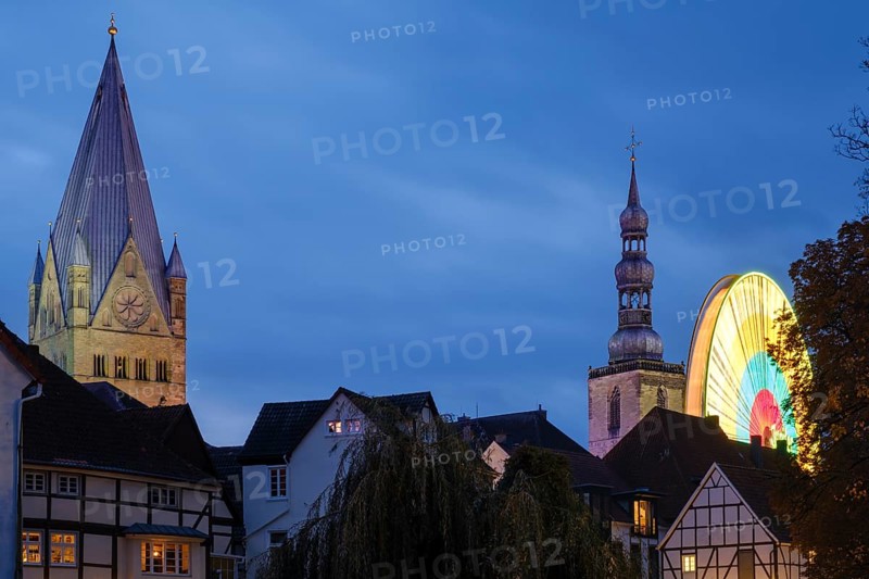 City view with tower of St. Patrokli Cathedral