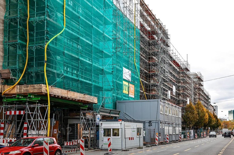 Signa construction project in Nuernberger Strasse Here
