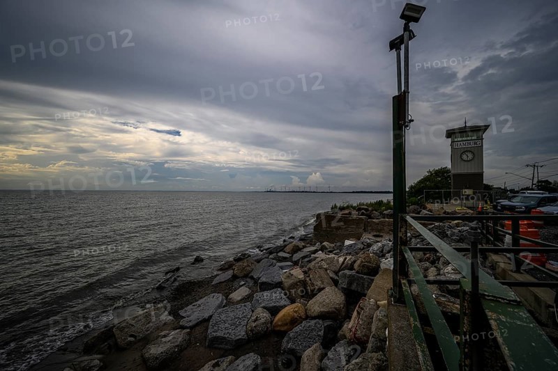 Lake Erie shore in the town of Hamburg