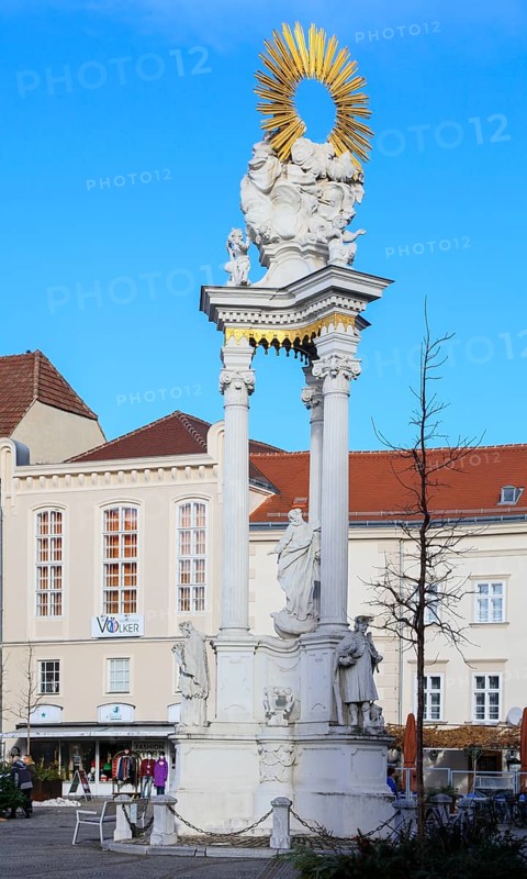 Trinity Column on Trinity Square