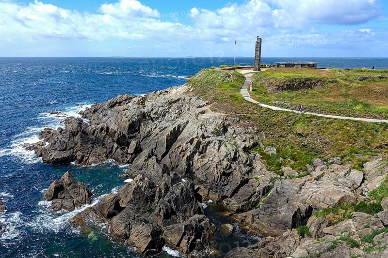 Former fort and memorial to the fallen of the 1st World War on the Pointe Saint-Mathieu, Plougonvelin, Finistere department, Brittany region, France, Europe