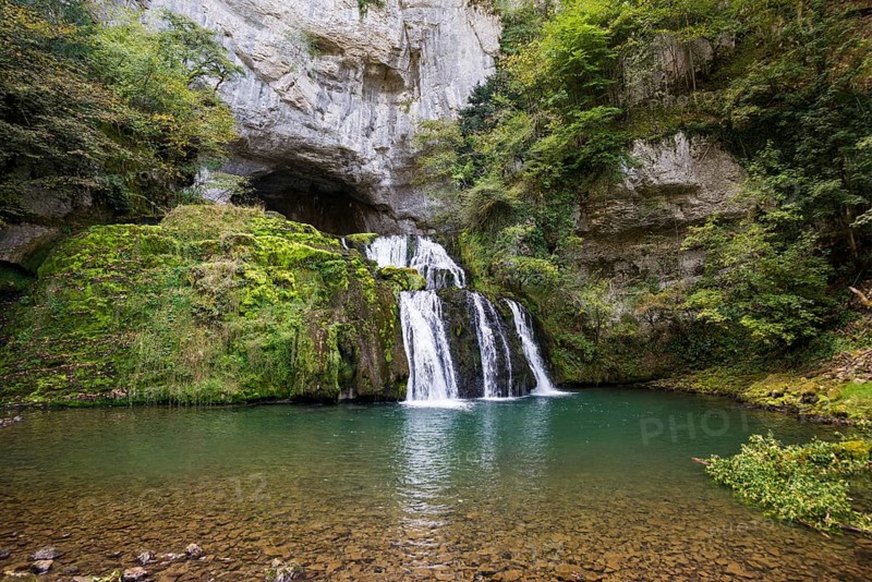 Spring and waterfall, Source du Lison, Source des Lison, Nans-sous-Sainte-Anne, Departement Doubs, Bourgogne-Franche-Comte, Jura, France, Europe