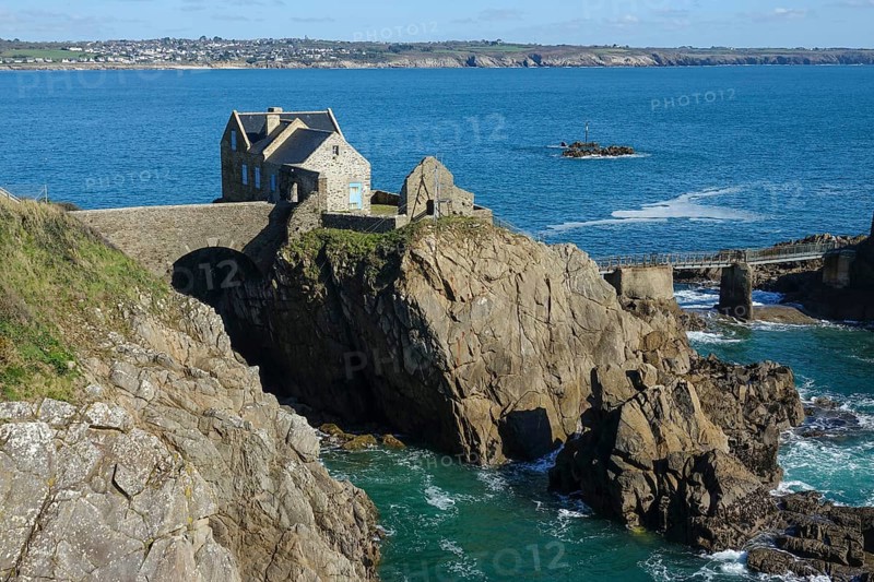 Fort de Bertheaume fortress on a rock off the coast in Plougonvelin on the Atlantic coast at the mouth of the Bay of Brest, Finistere Penn ar Bed department, Brittany Breizh region, France, Europe
