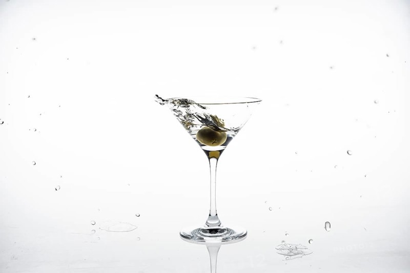 Cocktail Martini, white background, studio shot