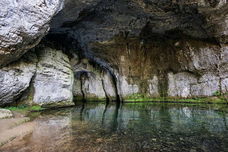 Spring, Source du Lison, Source des Lison, Nans-sous-Sainte-Anne, Departement Doubs, Bourgogne-Franche-Comte, Jura, France, Europe