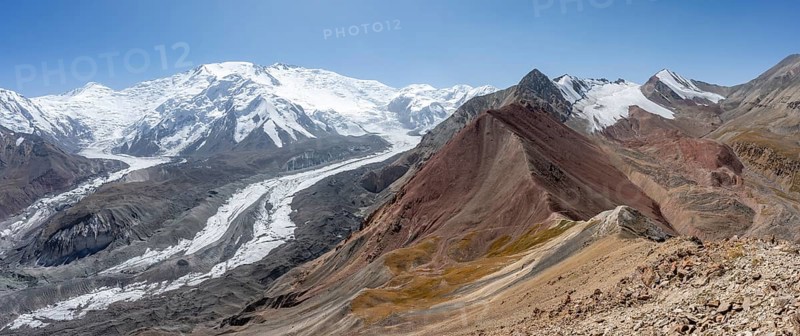 High mountain landscape with glacier moraines and glacier tongues, glaciated and snow-covered mountain peaks, Lenin Peak and Peak of the XIX Party Congress of the CPSU, Traveller's Pass, Trans Alay Mountains, Pamir Mountains, Osh Province, Kyrgyzstan, Asia