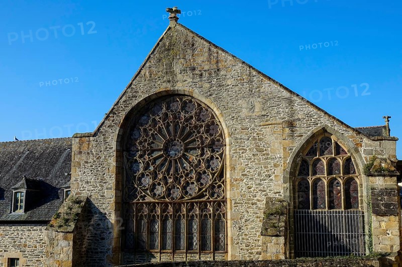 Rose window, former Jacobin monastery Couvent des Jacobins, today Museum Musee des beaux-arts de Morlaix, Morlaix Montroulez, department Finistere Penn Ar Bed, region Bretagne Breizh, France, Europe