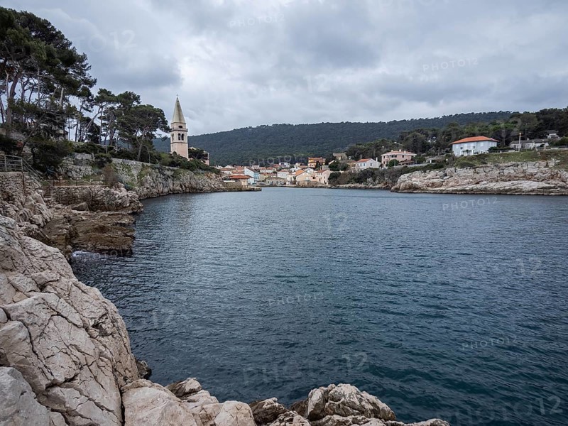 Harbour entrance, Veli Losinj, Kvarner Bay, Croatia, Europe