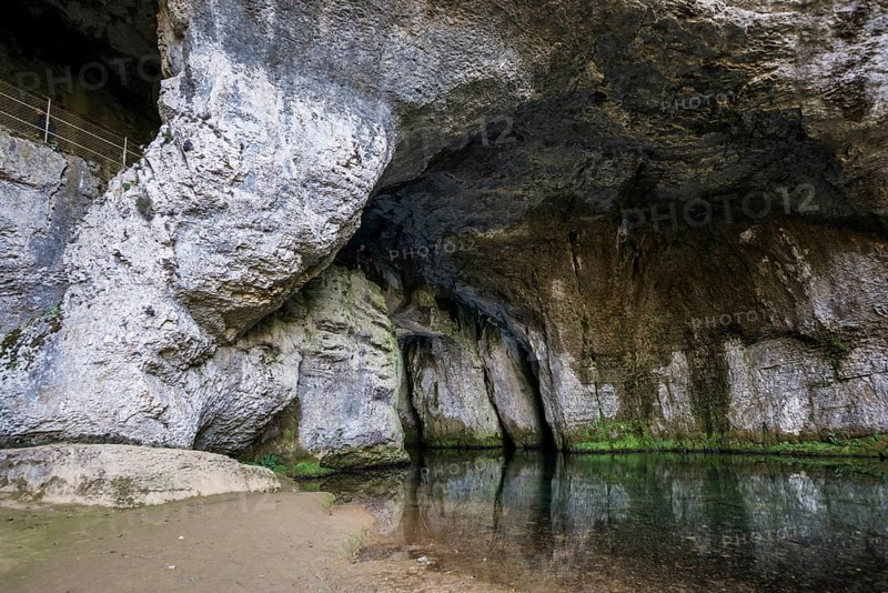 Spring, Source du Lison, Source des Lison, Nans-sous-Sainte-Anne, Departement Doubs, Bourgogne-Franche-Comte, Jura, France, Europe